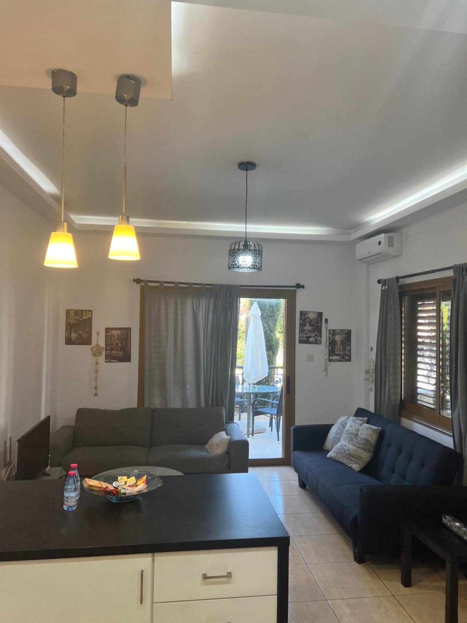 Charalambous Apartment Paphos Exteriör bild