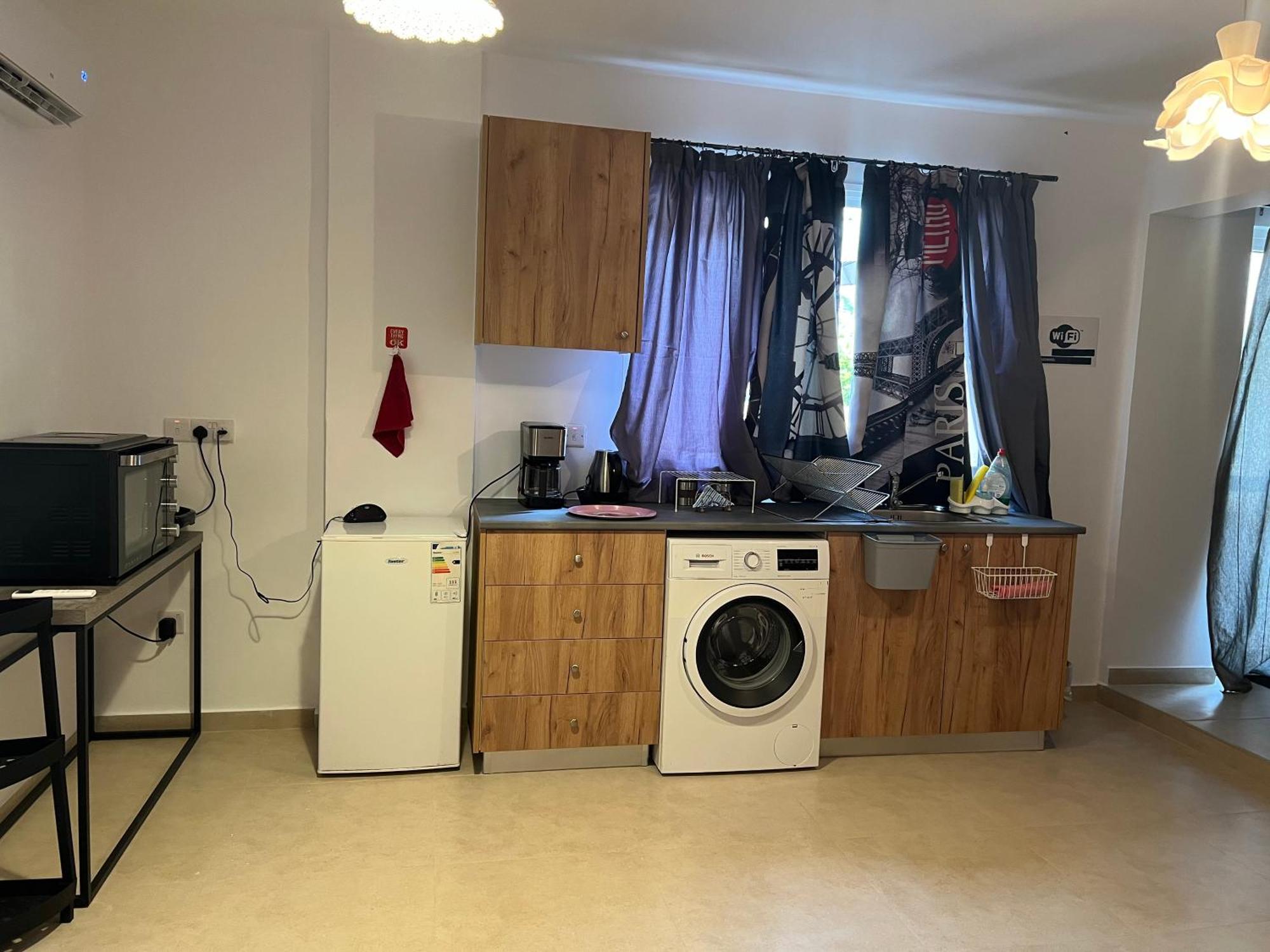 Charalambous Apartment Paphos Exteriör bild